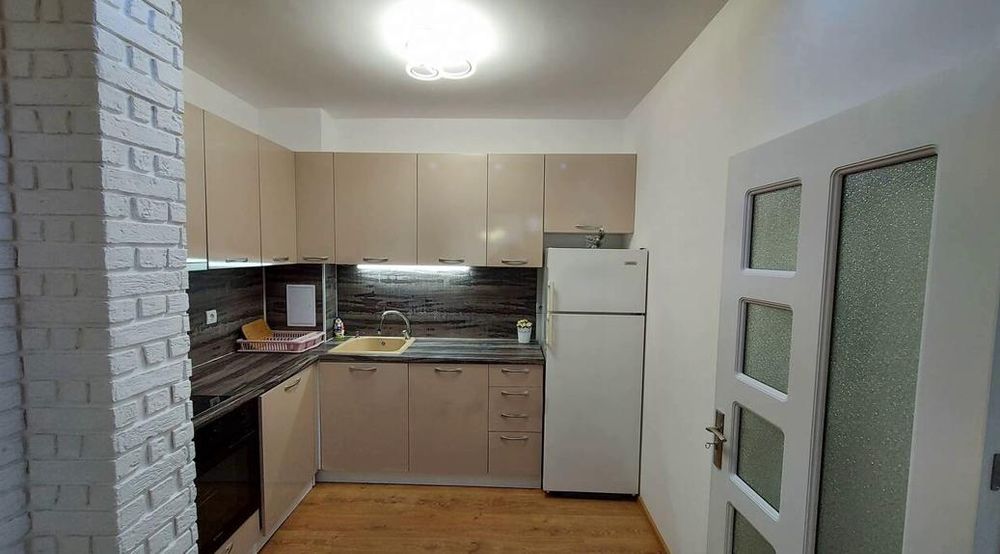 Дава се под наем Двустаен апартамент в Пловдив, Тракия - 65 кв.м за 445 € - Снимка #3