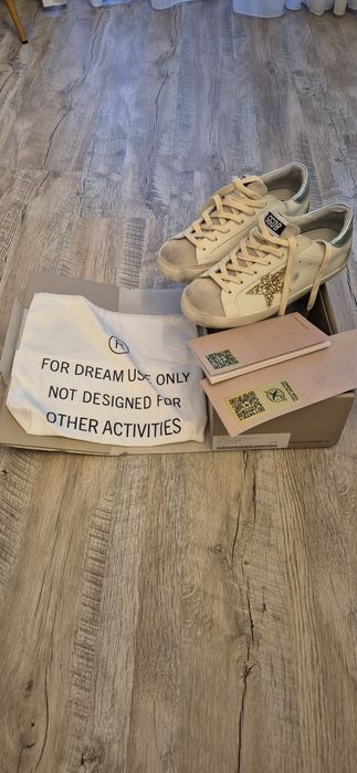 Adidasi Golden goose