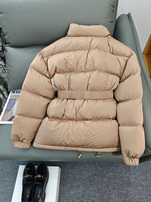 Geaca Celine , calitate premium , pe comanda , noua , S