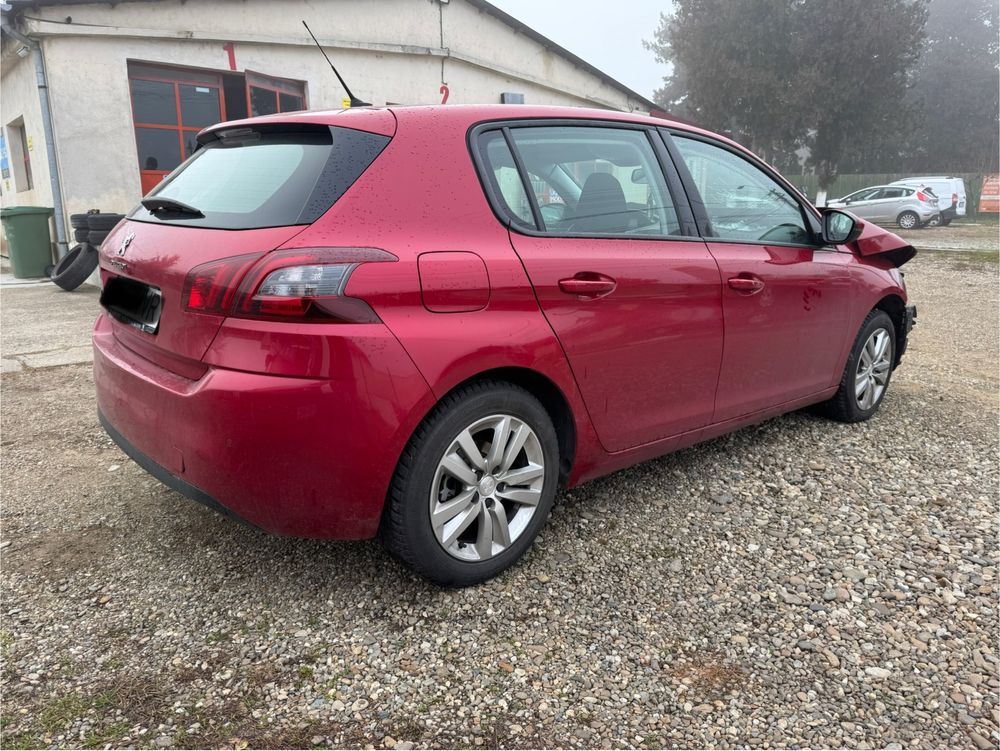 Lampa stop spate dreapta pe aripa Peugeot 308 hatcback2014-2021