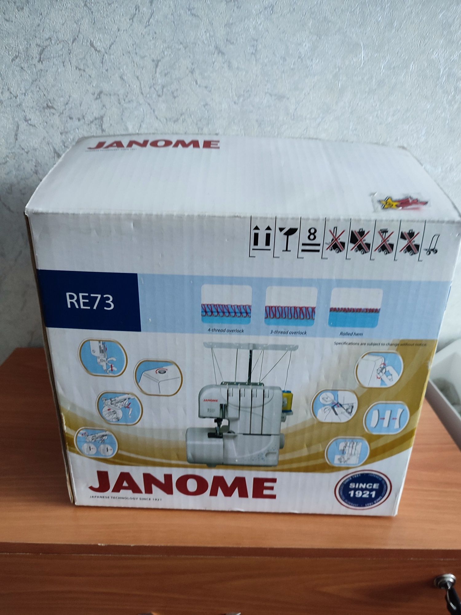 Оверлок 4-х ниточный Janome RE73