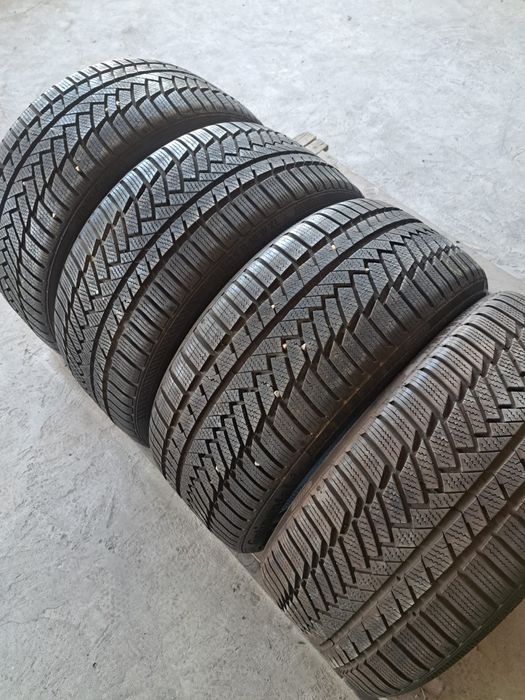 4 anvelope iarnă 225 35 r18 Continental