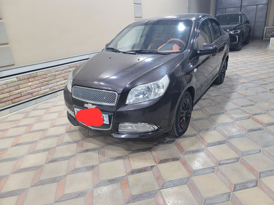 Nexia 3 vikupga beriladi.  Boshlaĝich 2000$