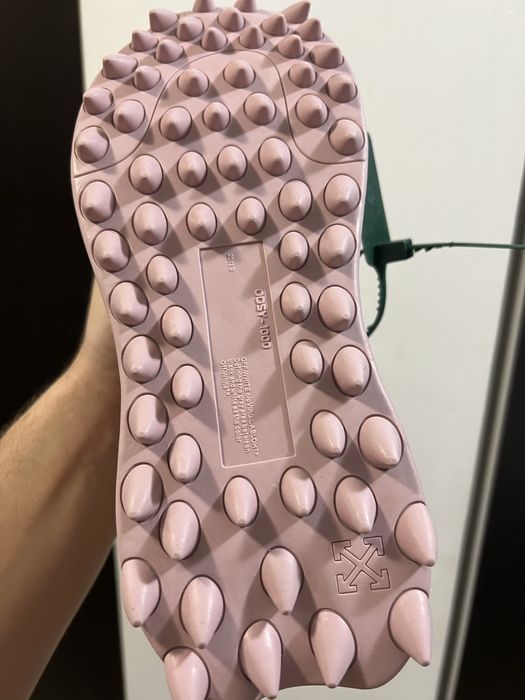 Off-White Odsy 1000 roz