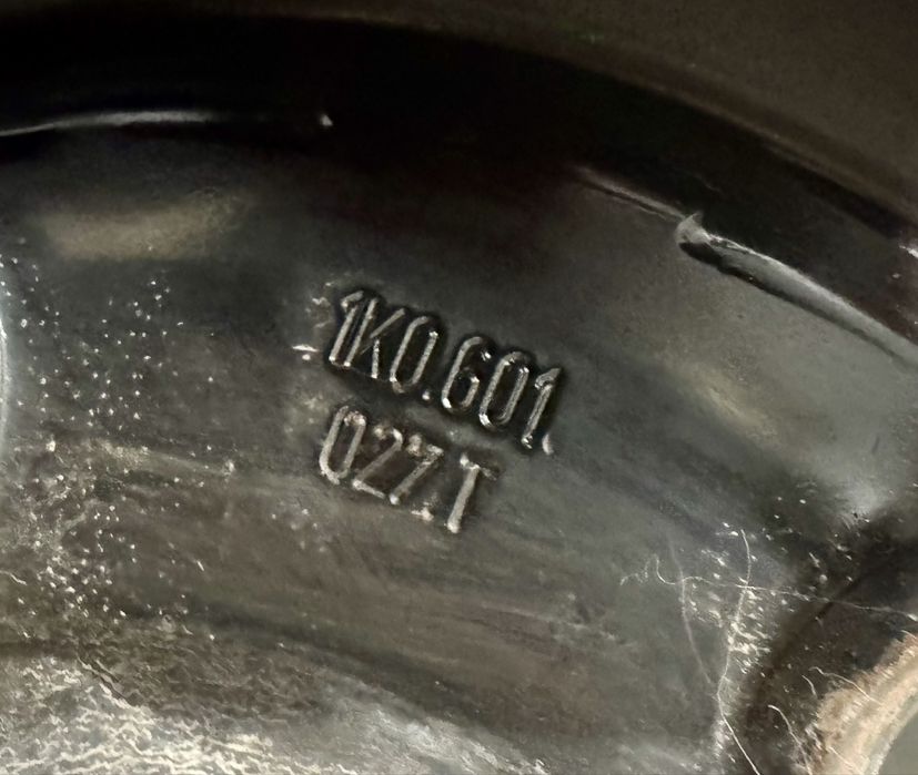 Зимни гуми с оригинални джанти от VW Caddy; 195 65 15