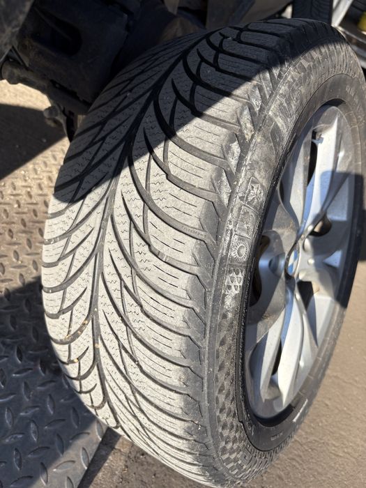 Bmw x3 e83 Anvelope allseason SPORTIVA 235/55/R17