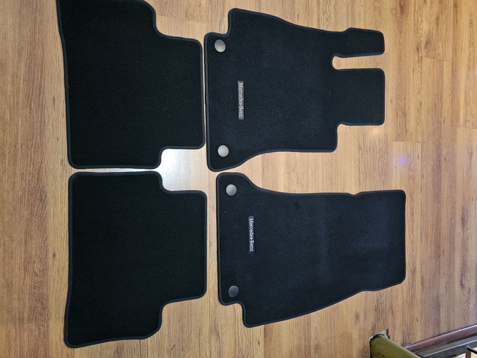 Оригинални стелки за Мерцедес W213 E class