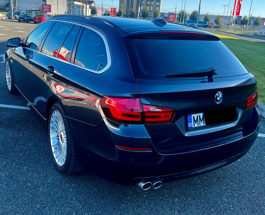 BMW Seria 5 520d F11 2012