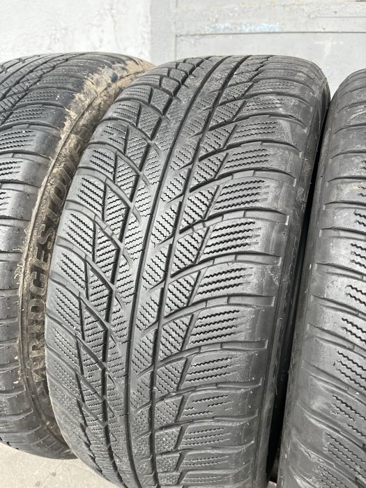 4 бр. зимни гуми 225/50/17 Bridgestone RSC 5,5 mm DOT 4316