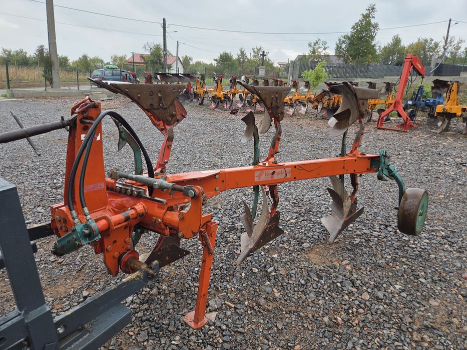 Plug Reversibil Kverneland VD 100 3 brazde