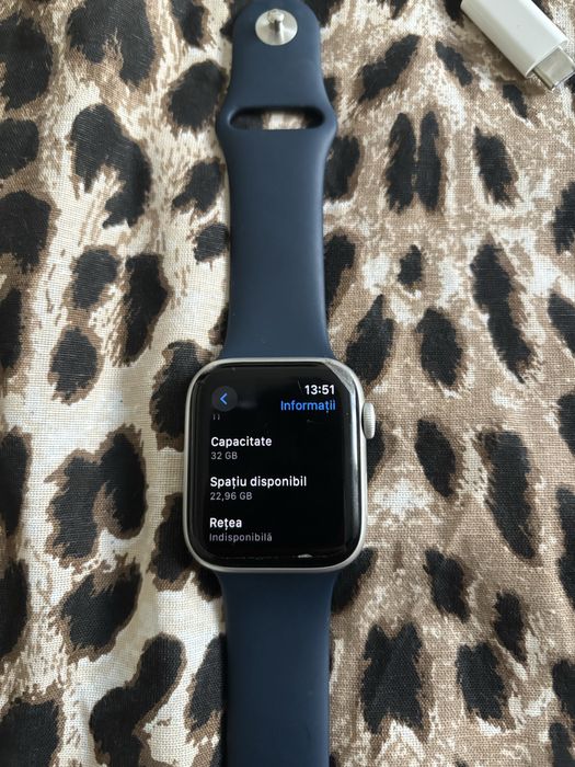 Apple watch se gps+cellular