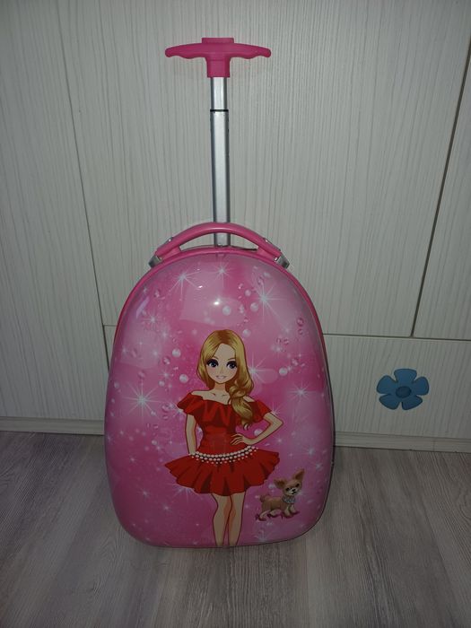 Детски твърд куфар