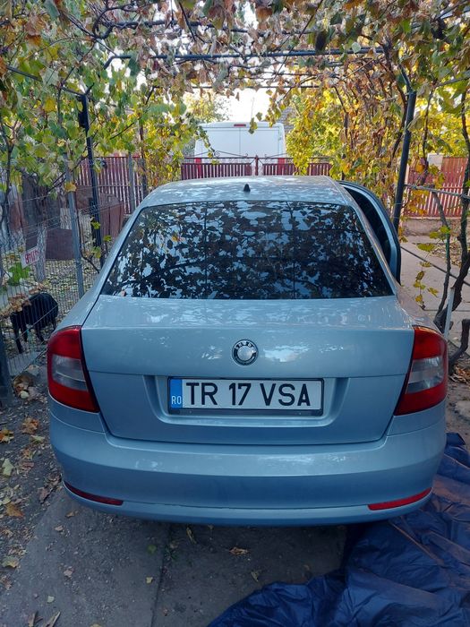 Vând Skoda octavia2  Avariata