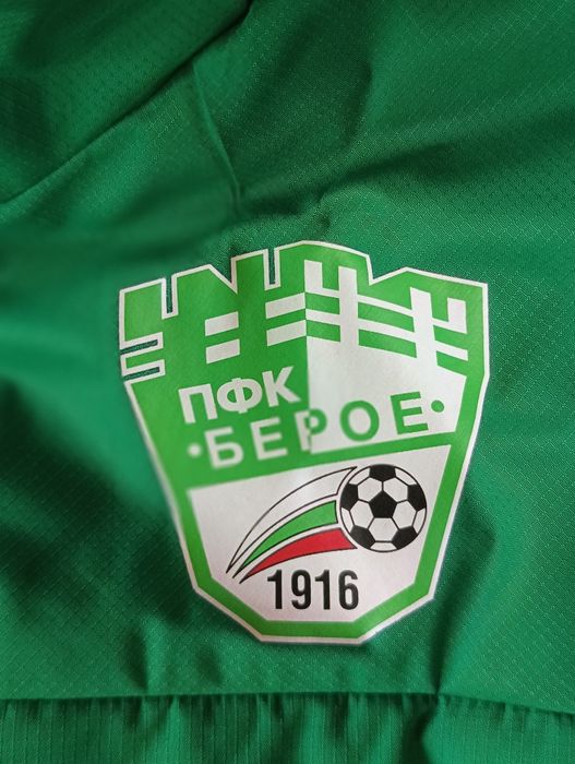 Берое шуба/яке размер Л