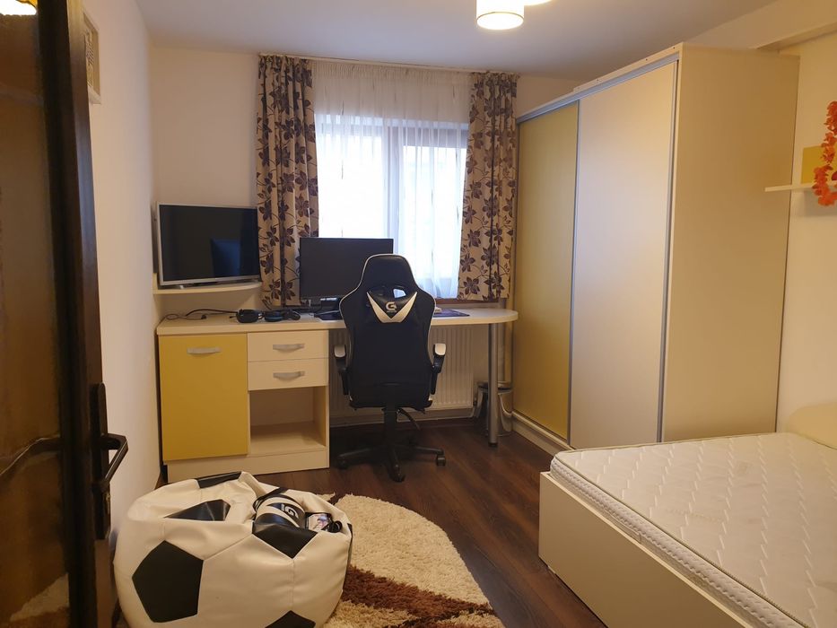 Vand apartament 3 camere zona Nord