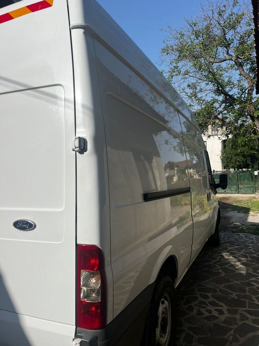 Vând Ford Transit 2.2