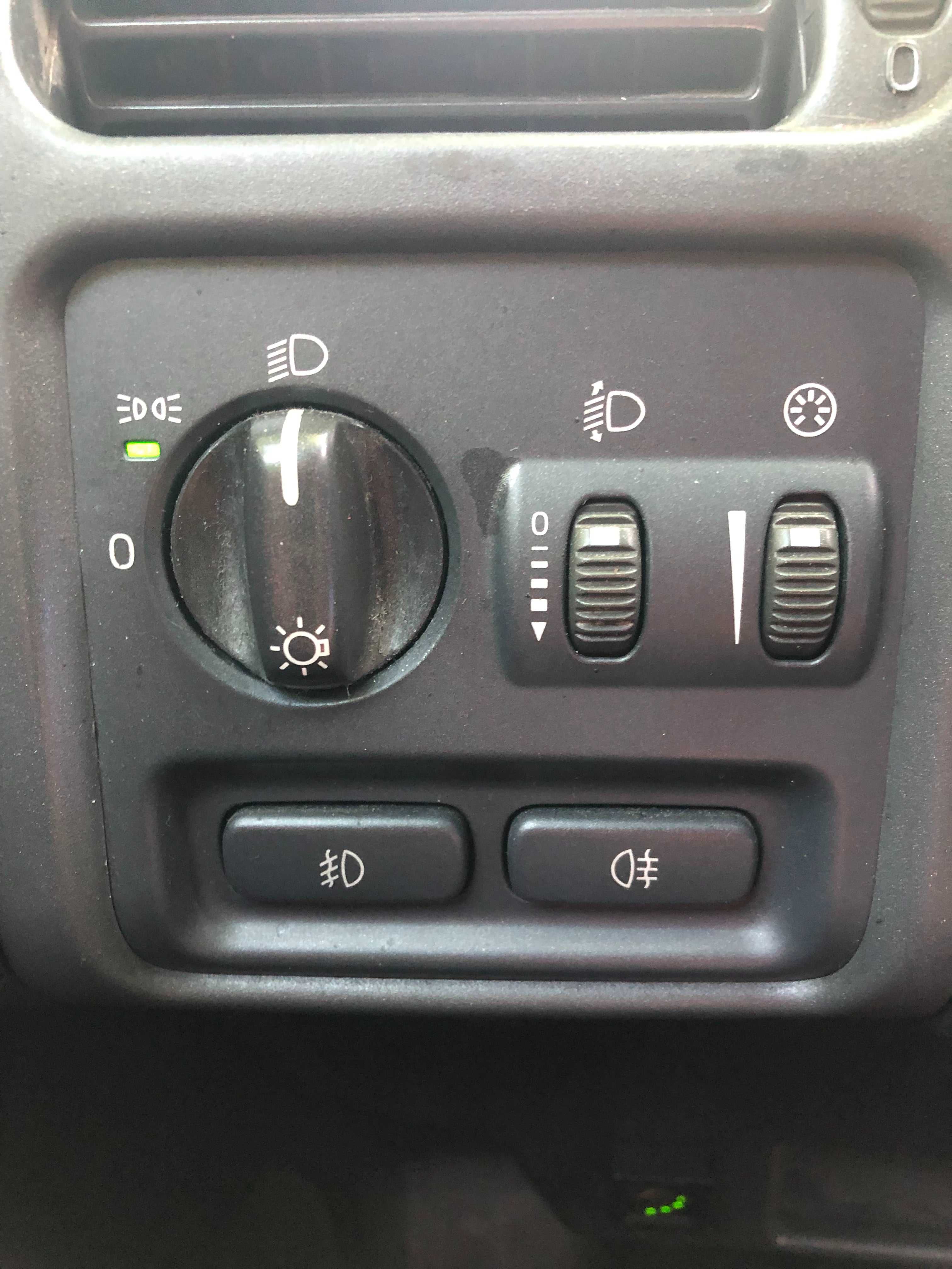 Volvo S40 1.8 - Волво С40