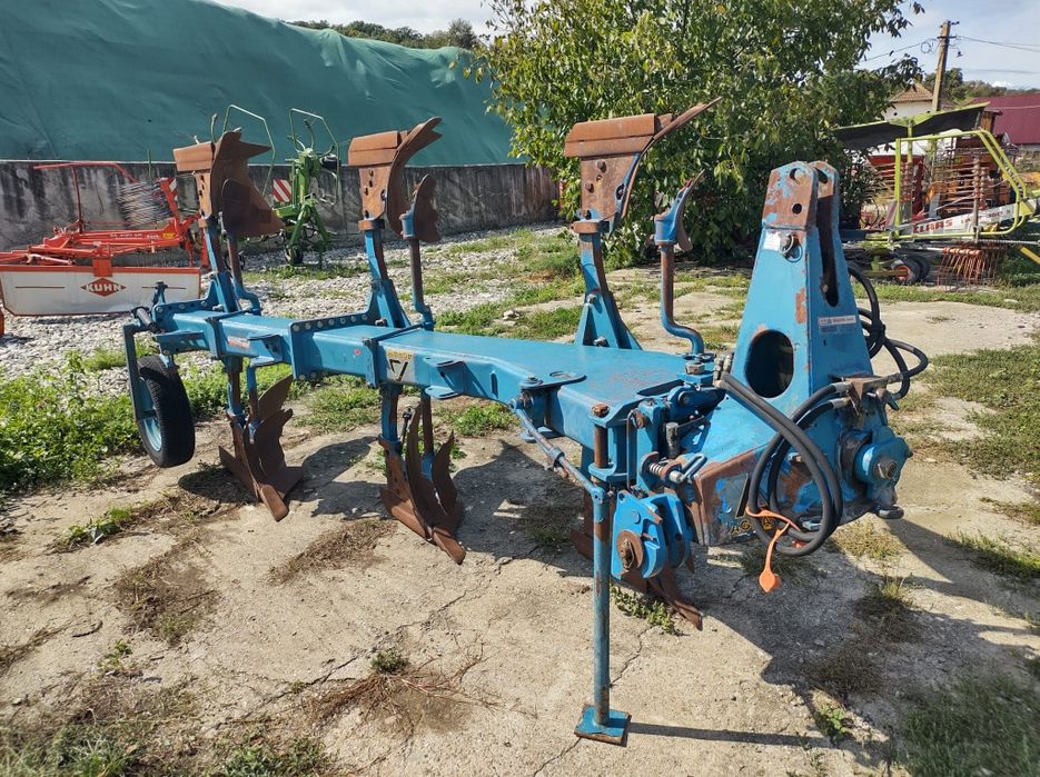 Plug reversibil 3 trupite