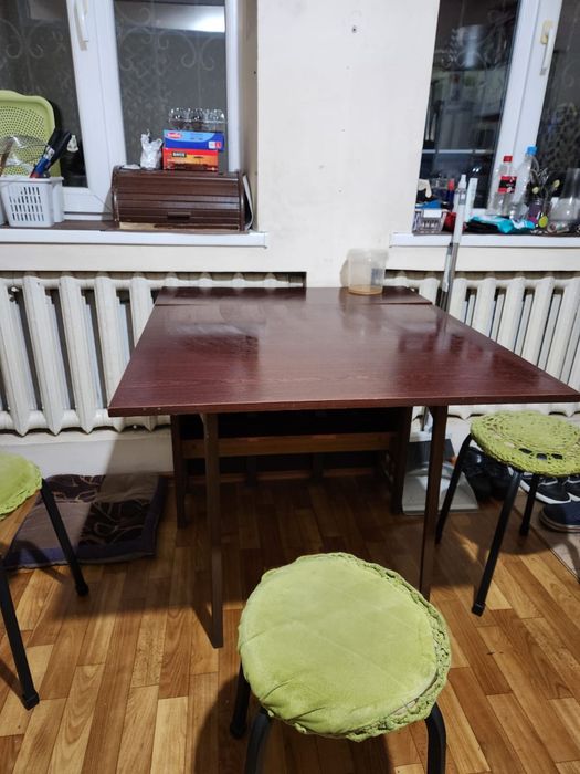 **Стол-книжка***