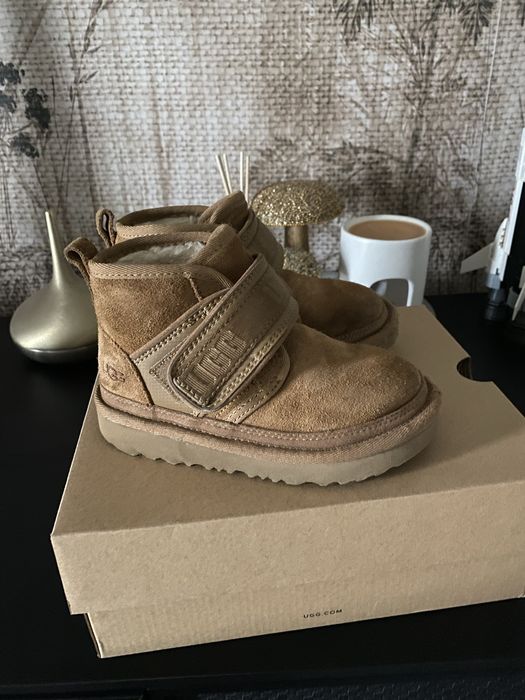 Ugg Neumel marimea 27.5