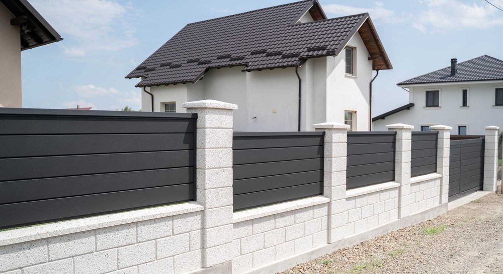 Acoperișuri durabile, garduri elegante și construcții de calitate!