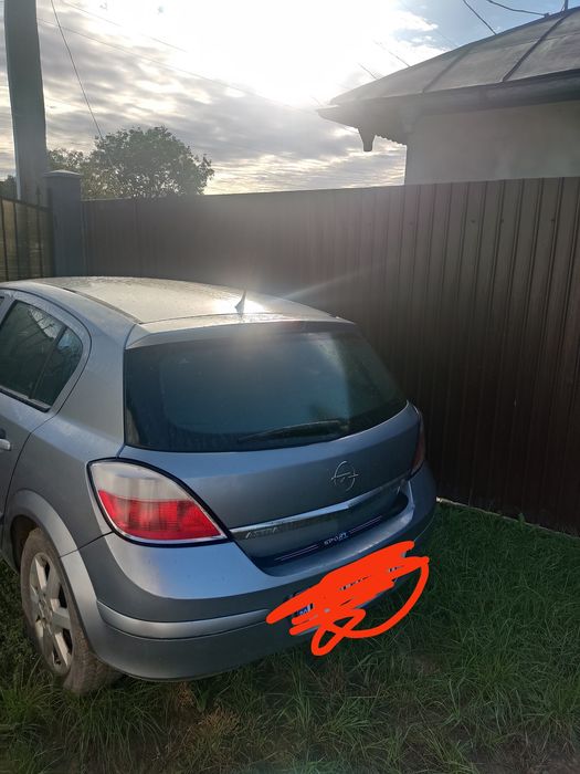 Vând autoturism opel pentru dezmembrare
