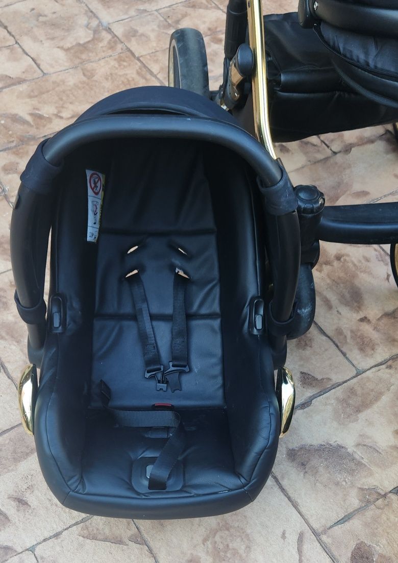 Căruț Junama exclusive prams diamond 3 in 1