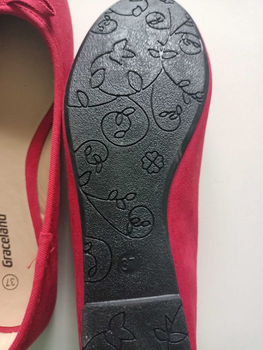 balerini damă  roșii
