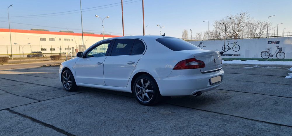 SKODA Superb 2, motor 2.0 TDI-CBBB - 170 CP - an 2010 - Euro 5