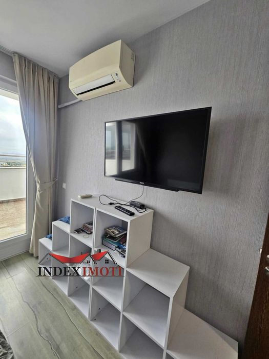 3-стаен апартамент-148кв.м,паркомясто и Голяма тераса с кухня