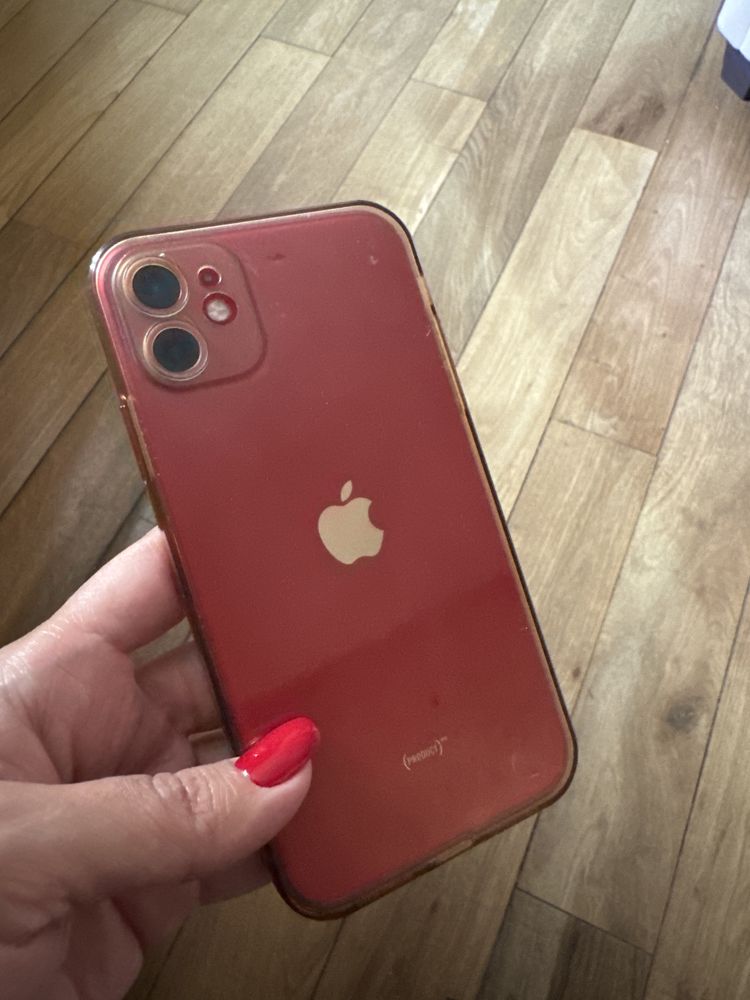 Iphone 11, красный