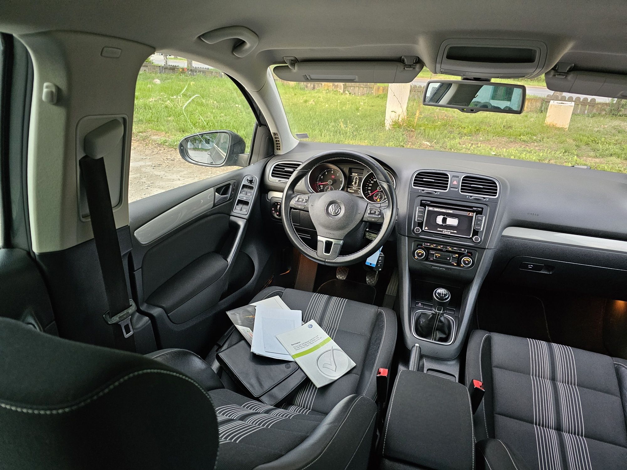 VW Golf 6 1.4MPI MATCH SenzoriParcare DubluClima ÎncălzireScaune Euro5