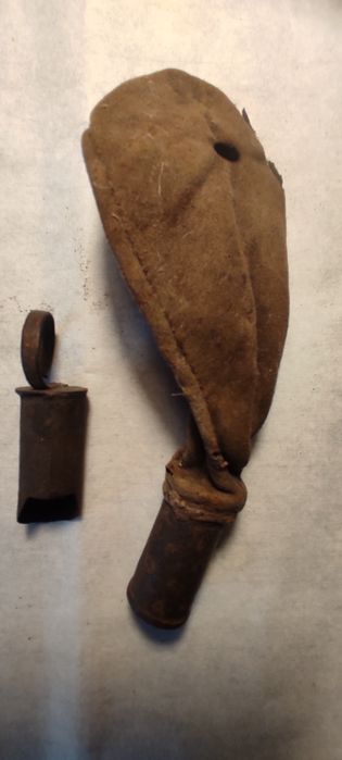 Măsură praf pușca sabie veche