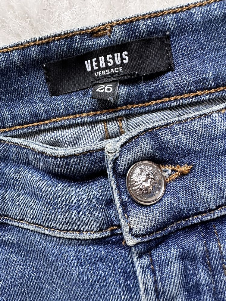 Маркови дънки Versus Versace оригинал