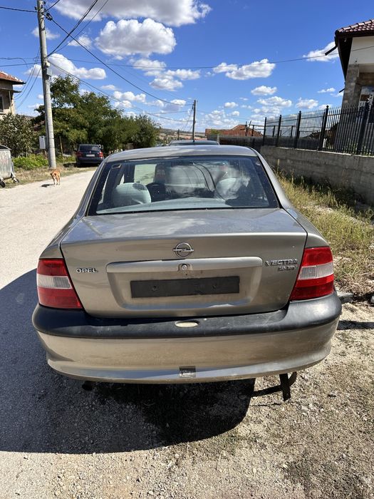 Opel Vectra B 1.6 16v 101 к.с. автоматик – на части