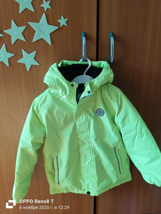 Продам зимнюю куртку на мальчика