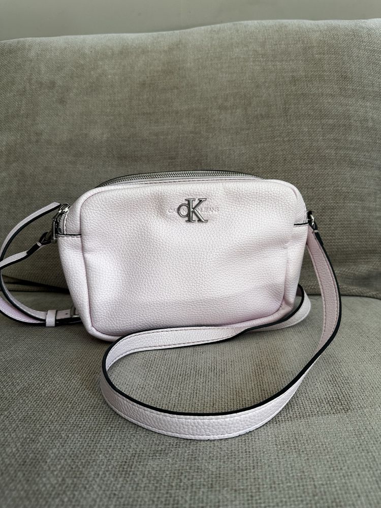 Чанта Calvin Klein розова