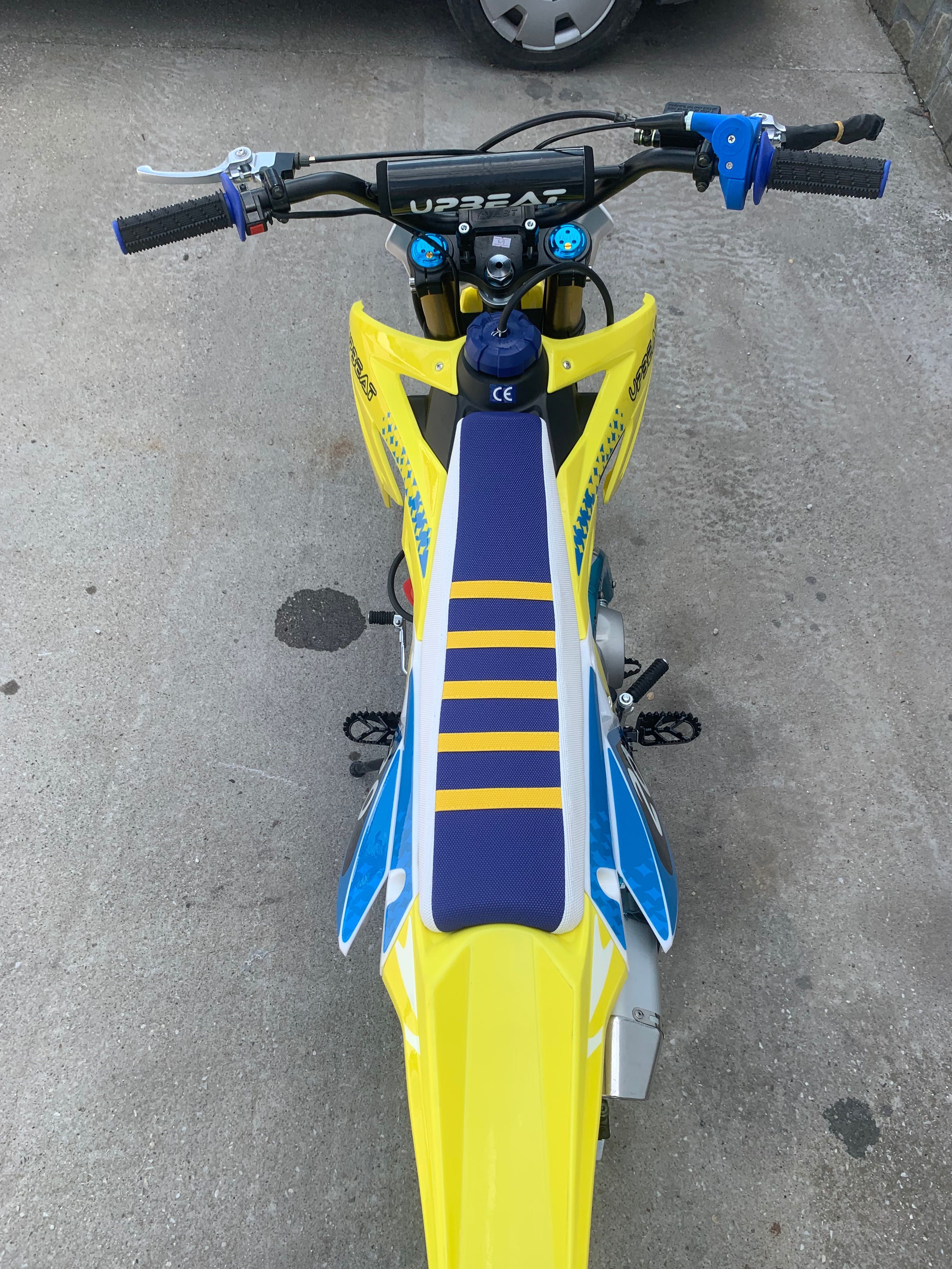 Кросов мотор 125 куб.см. Сходен със сузуки