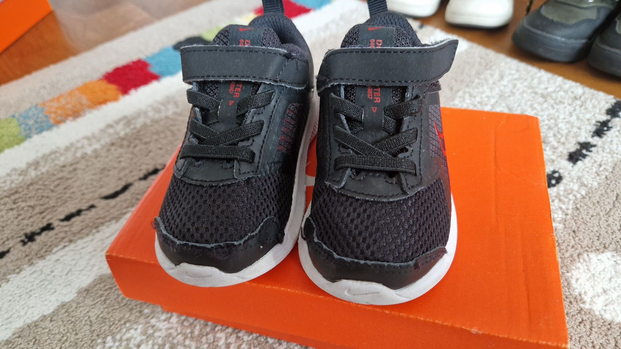 Маратонки за момченце nike
