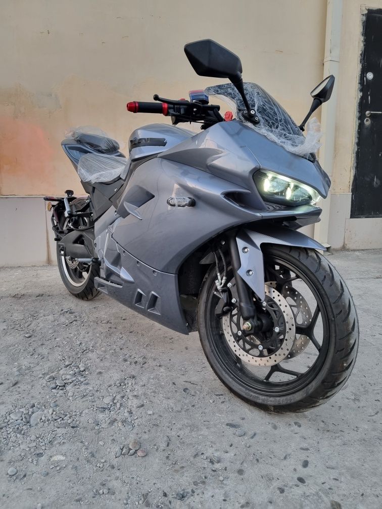 Electro moto 2025