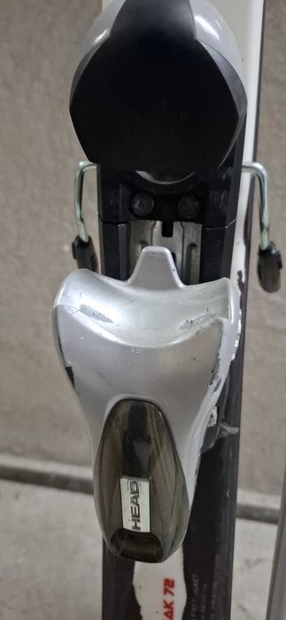 Skiuri, clapari, bete stare foarte buna