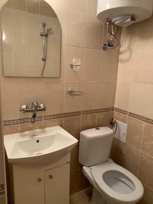 Дава се под наем Двустаен апартамент в Бургас, Лазур - 70 кв.м за 408 € - Снимка #5