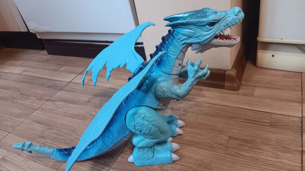 Детска играчка дракон