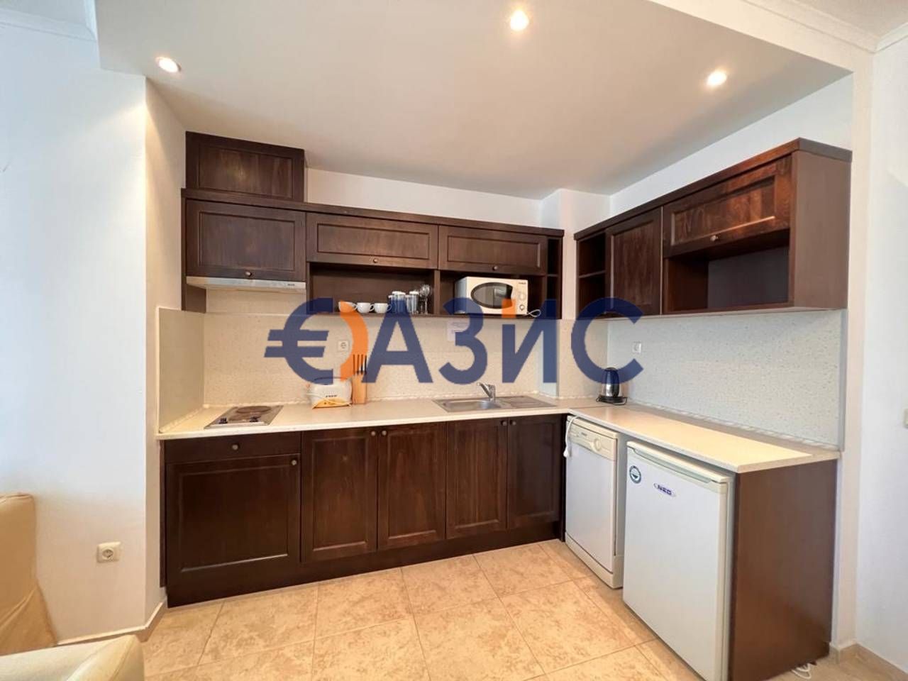 Продава се Тристаен апартамент в Обзор - 113 кв.м за 1005 €/кв.м - Снимка #10