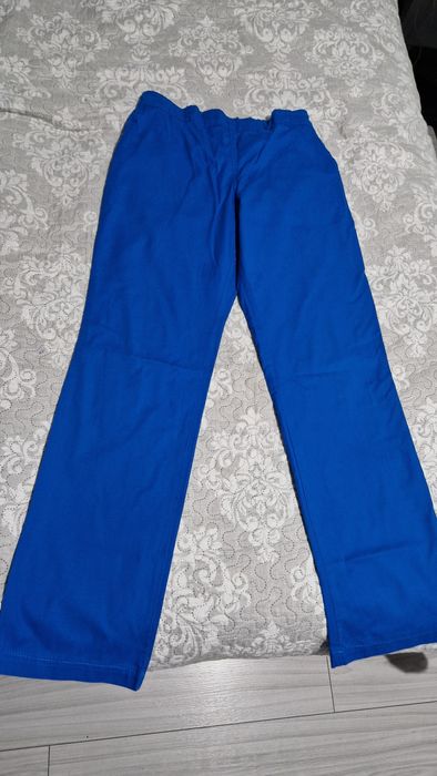 Pantaloni dama medical mărimea M