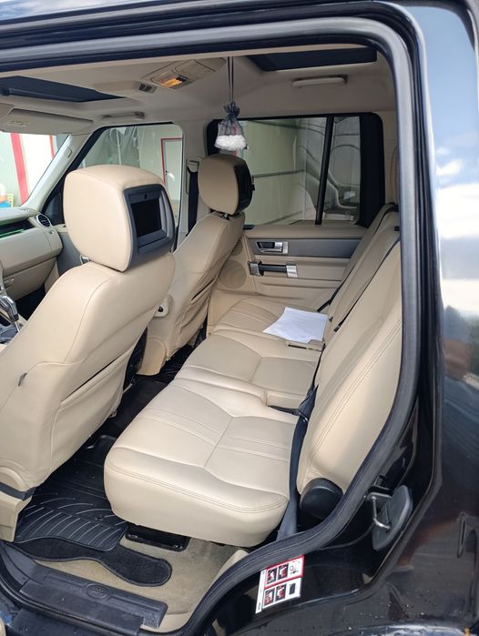 Land Rover Discovery IV