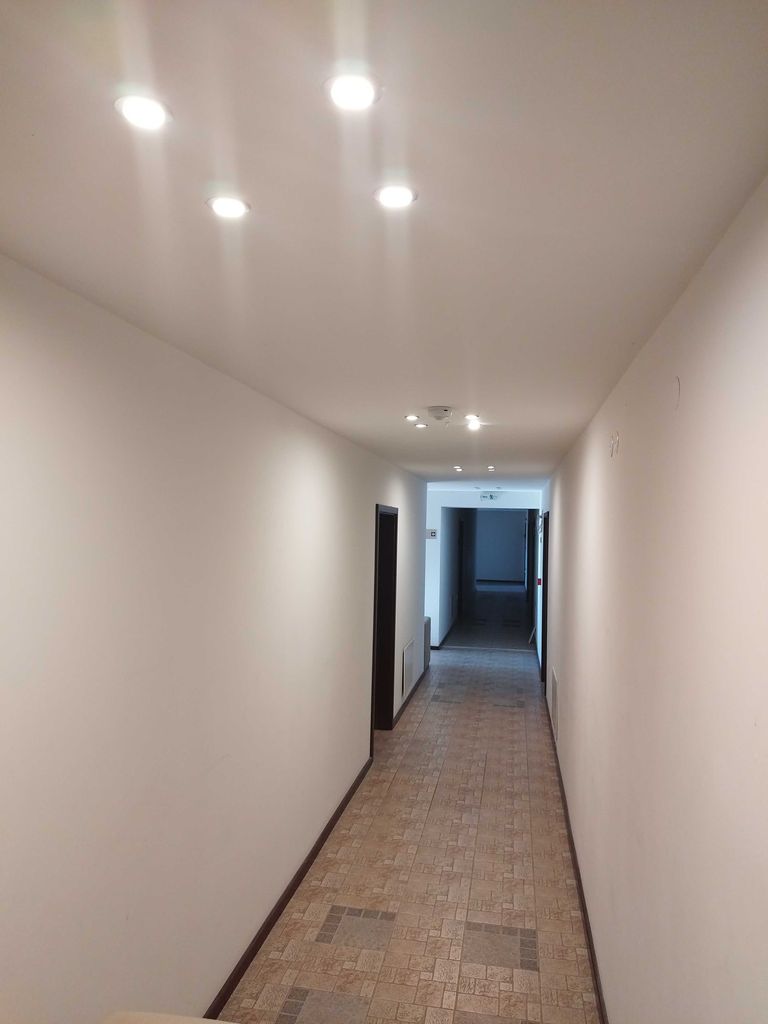Продава се Тристаен апартамент в София, Левски В - 100 кв.м за 930 €/кв.м - Снимка #12
