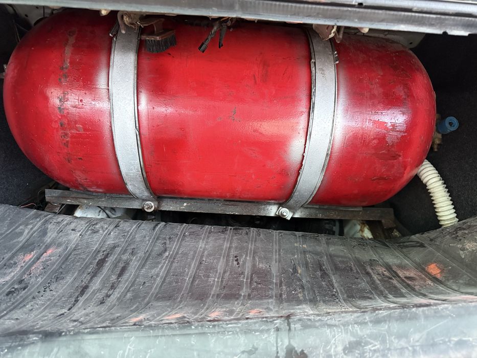 Nexia 1 / 2007 ishi yoq gazi bor 100 talik