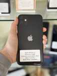 Apple iPhone 11 -black 1000 lei - galben 750 lei-