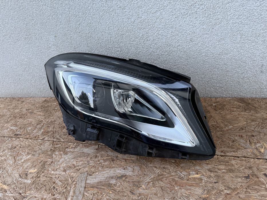 Far dreapta Mercedes GLA W156 Facelift LED High Performance Original